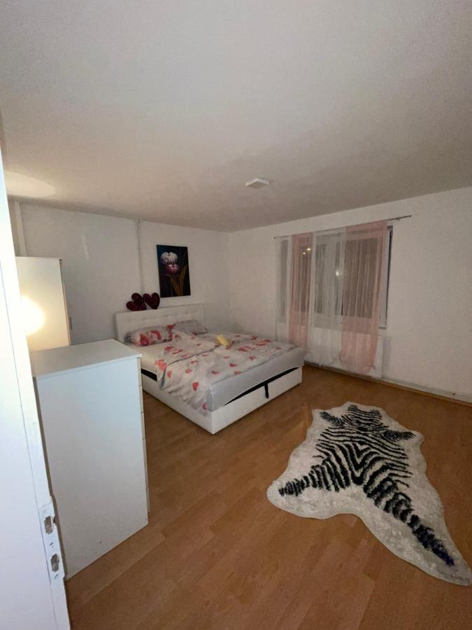 Apartman City Apartment Tuzla Exterior photo