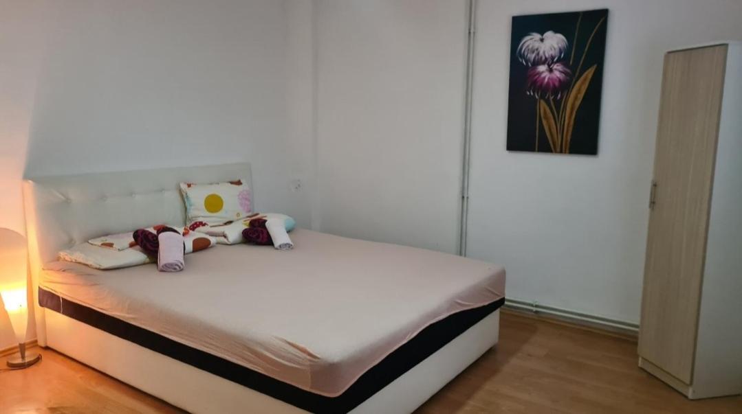 Apartman City Apartment Tuzla Exterior photo